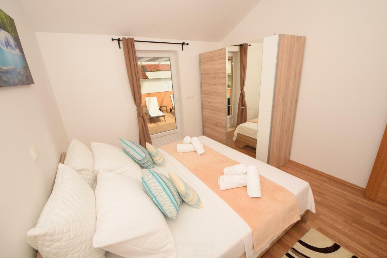 Luxury Penthouse With Jacuzzi In Orebic Ngoại thất bức ảnh